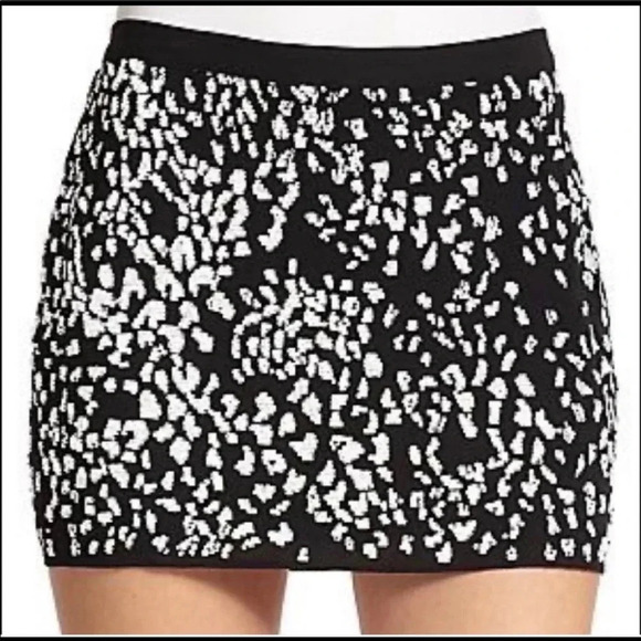 Haute Hippie Silk Sequin Mini skirt - Picture 2 of 8